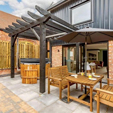 Roe Cottage Disabled Adapted 2 Bedroom Hot Tub Альчестер Экстерьер фото